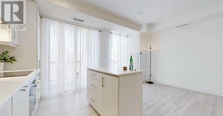 516-9085 Jane Street, Vaughan, ON, L4K 0L8 - 20