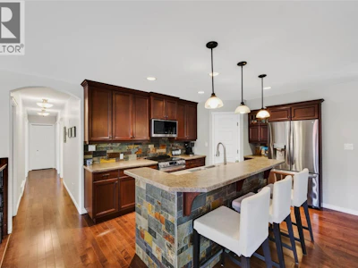262 Bryan Road - 5