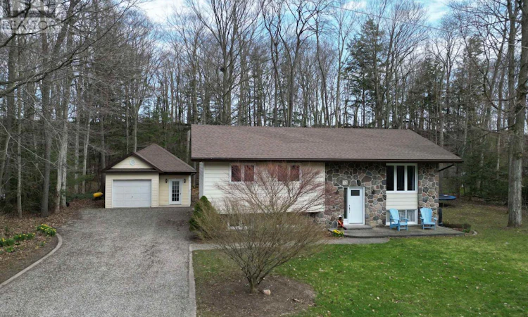 32 Blairs Trail