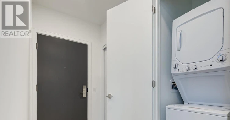 702-86 Dundas Street E, Mississauga, ON, L5A 1W4 - 32
