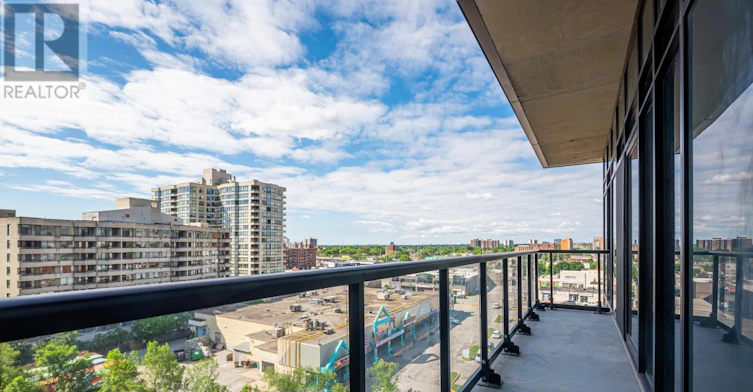 702-86 Dundas Street E, Mississauga, ON, L5A 1W4 - 34