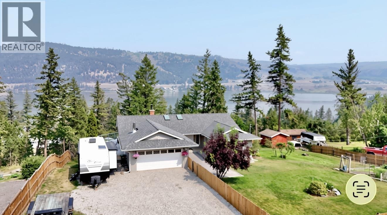 2116 S Lakeside Drive, Williams Lake, BC, V2G 5G4