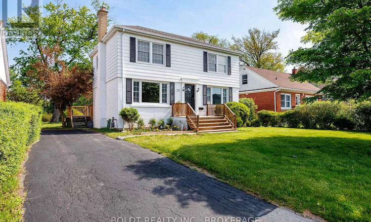 35 Rivercrest Drive