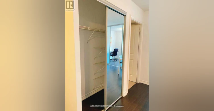 1221-386 Yonge Street, Toronto, ON, M5B 0A5 - 12