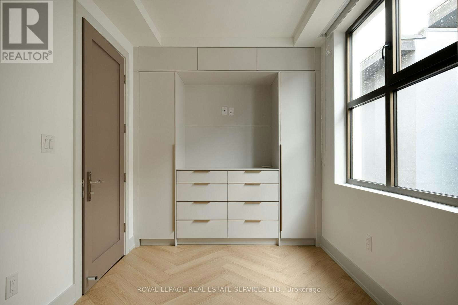 FOURTH LEVEL-32 Rowanwood Avenue, Toronto, ON, M4W 1Y7 - 30