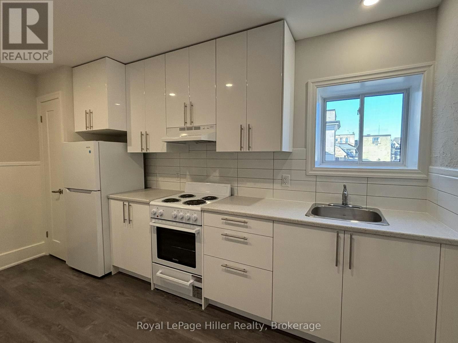 1-87 Downie Street, Stratford, ON, N5A 1W8 - 2