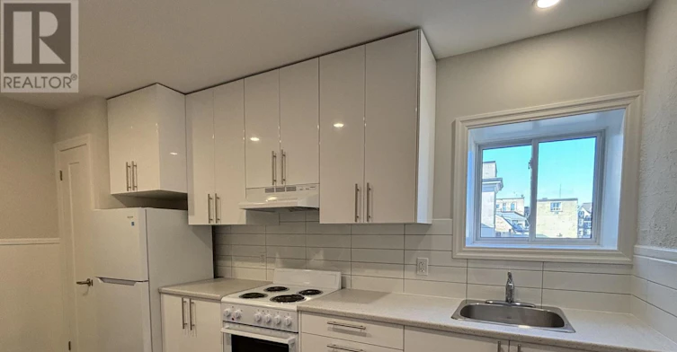 1-87 Downie Street, Stratford, ON, N5A 1W8 - 2