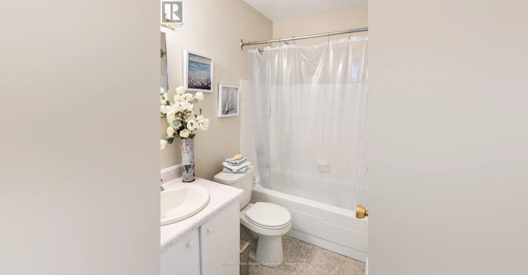 102-57 Conroy Crescent, Guelph, ON, N1G 2V5 - 12