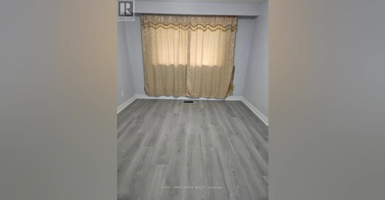 MAIN-16 Cicerella Crescent, Toronto, ON, M1K 5B5 - 6