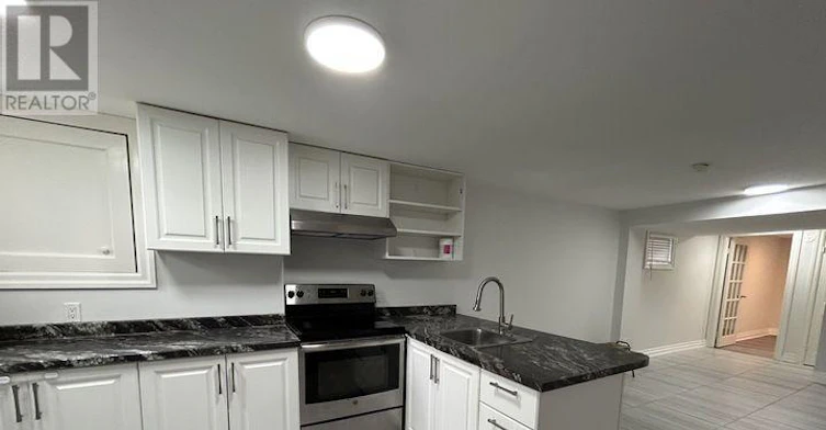 BSMT-223 Warden Wilson Avenue, Whitby, ON, L1N 5L2 - 7