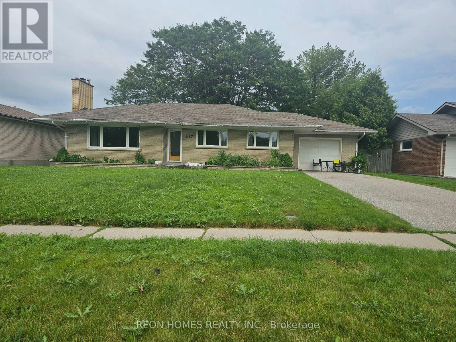 317 Farewell Street, Oshawa, ON, L1H 6L8 - 2