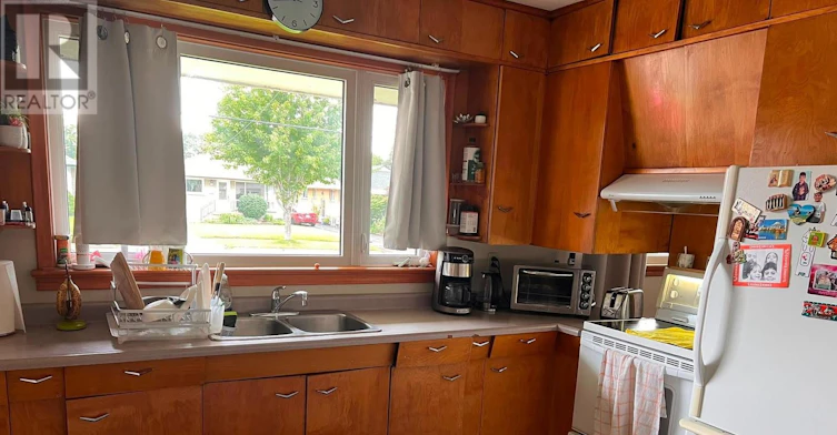 317 Farewell Street, Oshawa, ON, L1H 6L8 - 4