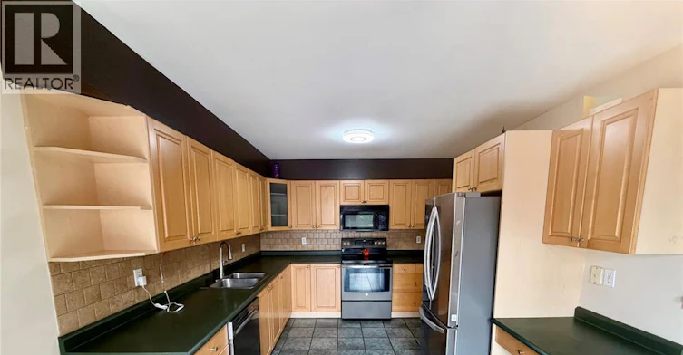 1484 Border, Tecumseh, ON, N8N 4Y8 - 8