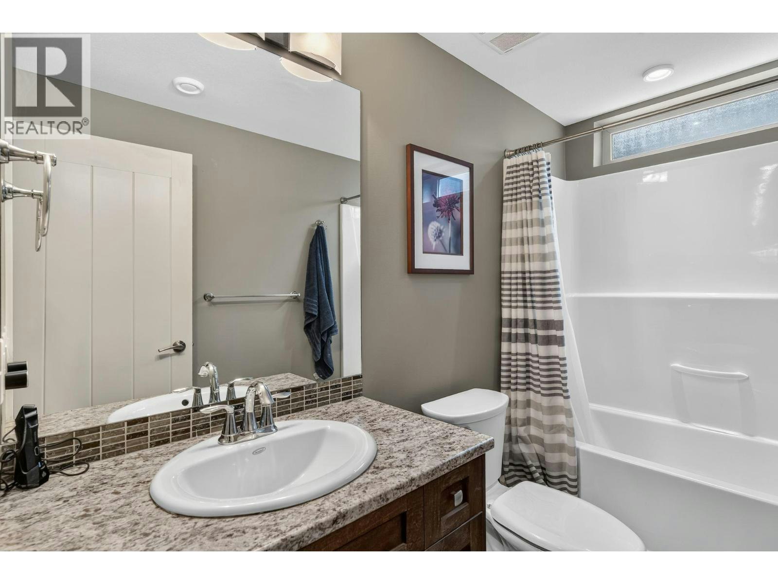 1084 Stockley Street, Kelowna, BC, V1P 1R6 - 42