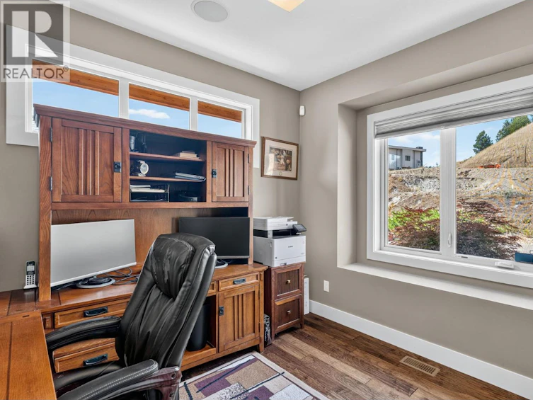 1084 Stockley Street, Kelowna, BC, V1P 1R6 - 21