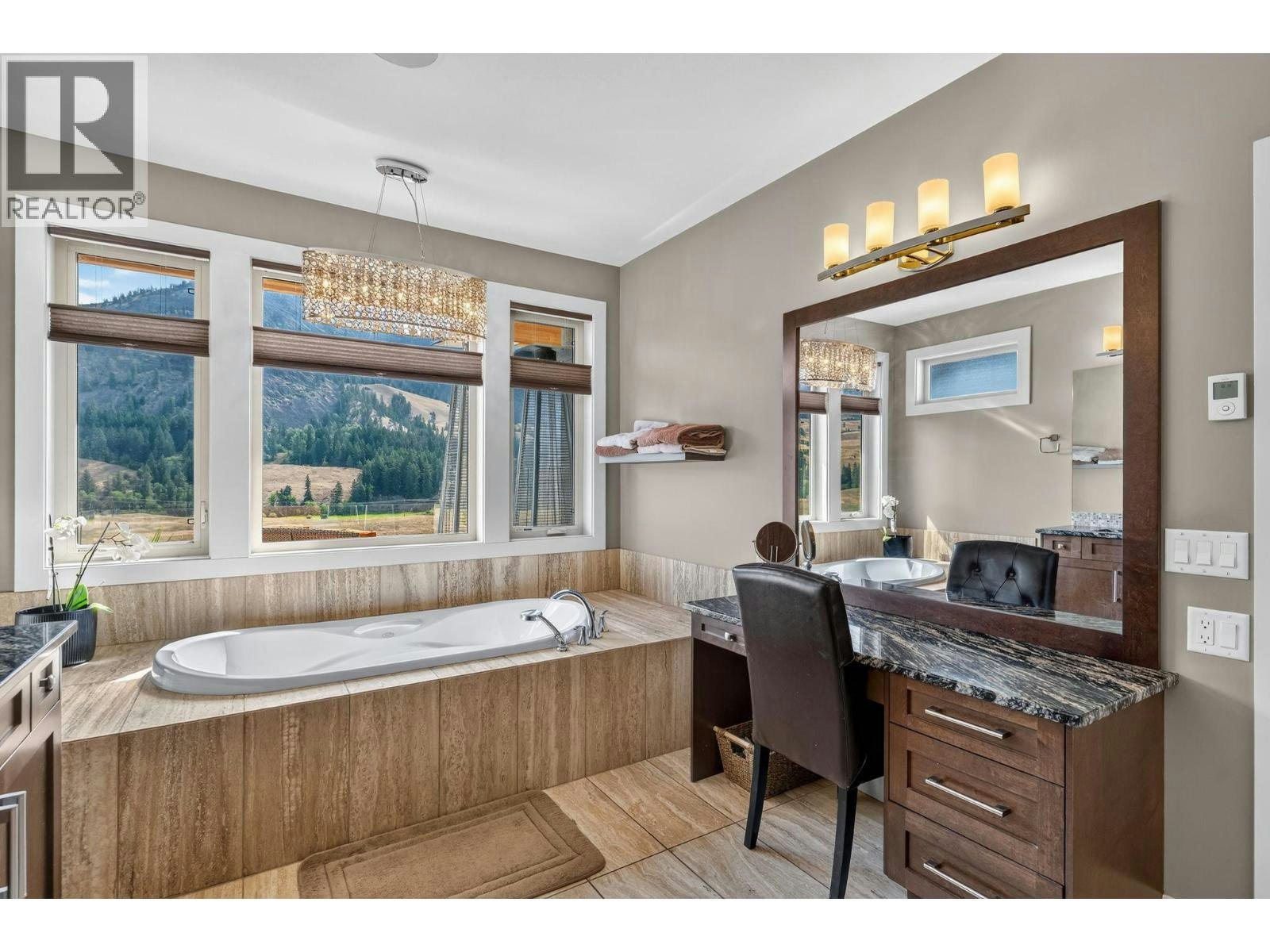 1084 Stockley Street, Kelowna, BC, V1P 1R6 - 18