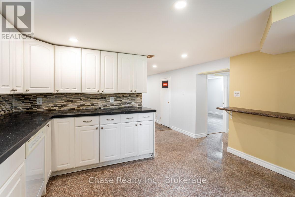 402 Guelph Line, Burlington, ON, L7R 3L4 - 12