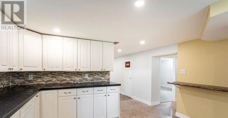 402 Guelph Line, Burlington, ON, L7R 3L4 - 12
