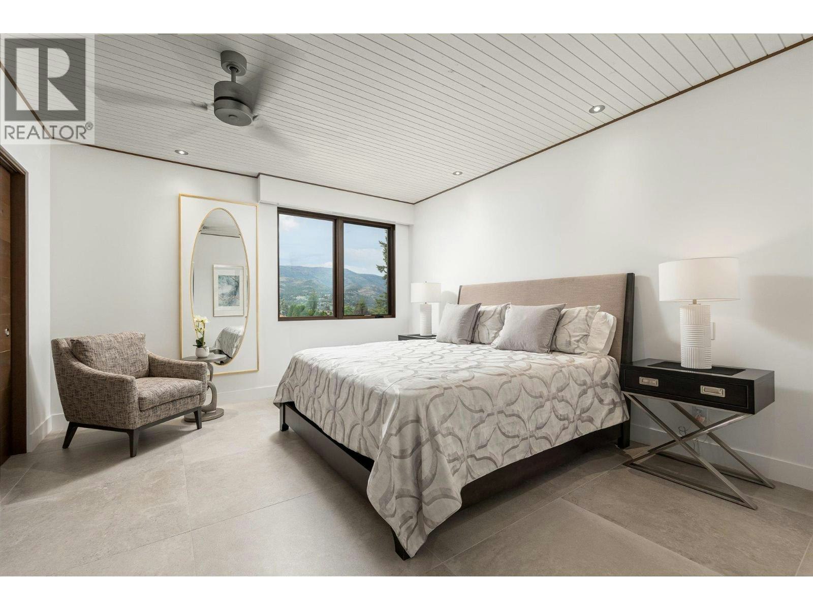2463 Thacker Drive, West Kelowna, BC, V1Z 1V9 - 49