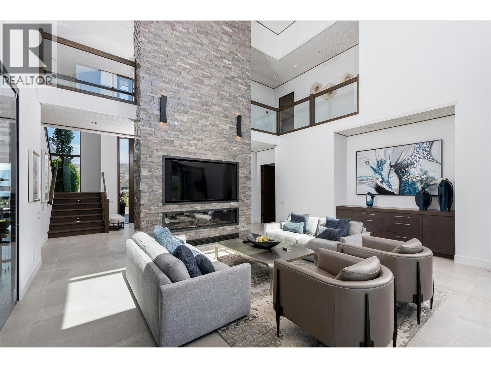 2463 Thacker Drive - 4