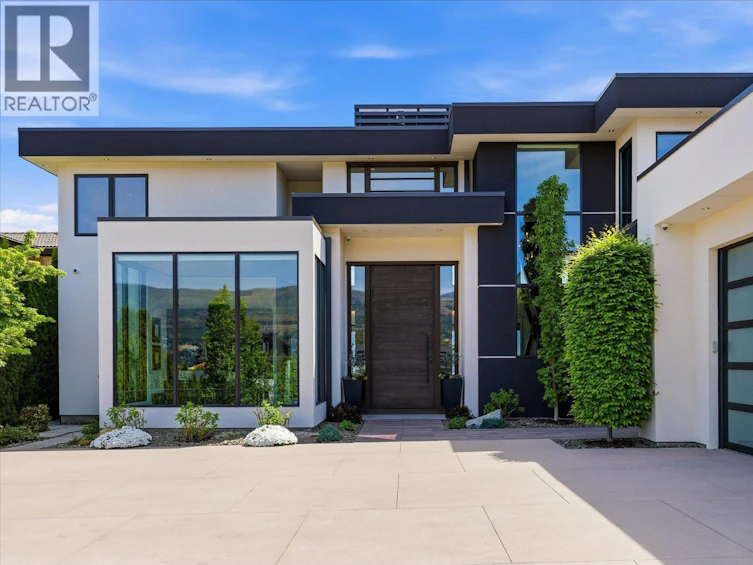 2463 Thacker Drive, West Kelowna, BC, V1Z 1V9 - 2