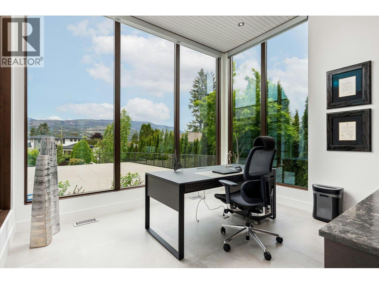 2463 Thacker Drive, West Kelowna, BC, V1Z 1V9 - 25