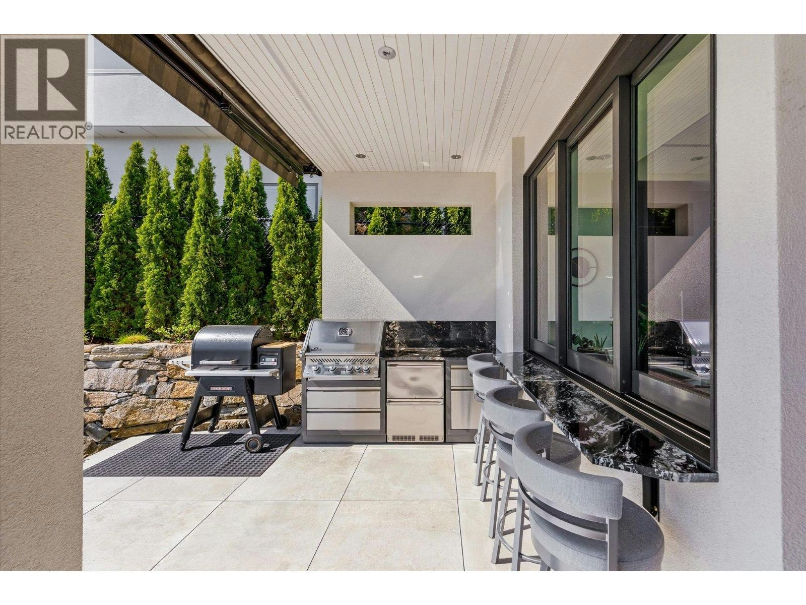 2463 Thacker Drive, West Kelowna, BC, V1Z 1V9 - 61