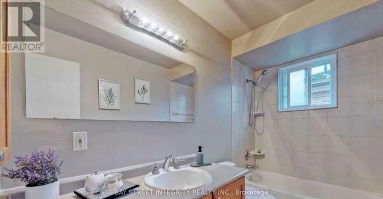 MAIN-61 Chartland Boulevard S, Toronto, ON, M1S 2R5 - 7