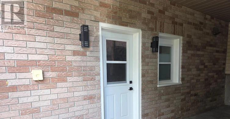 B-7 Bristow Court, Barrie, ON, L4N 6T1 - 12