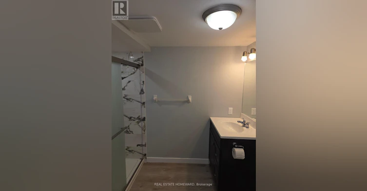 B-7 Bristow Court, Barrie, ON, L4N 6T1 - 11