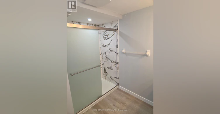 B-7 Bristow Court, Barrie, ON, L4N 6T1 - 10