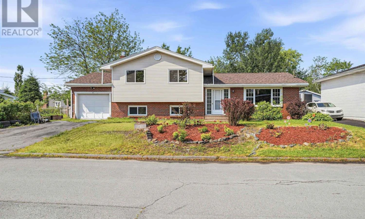 145 Johnson Crescent