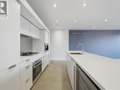 605-53 W Hastings Street - 4