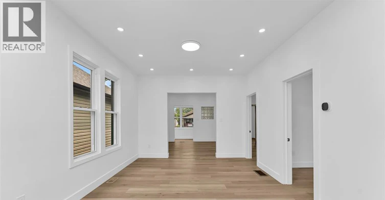 497 Mckay Avenue, Windsor, ON, N9B 1Z7 - 9