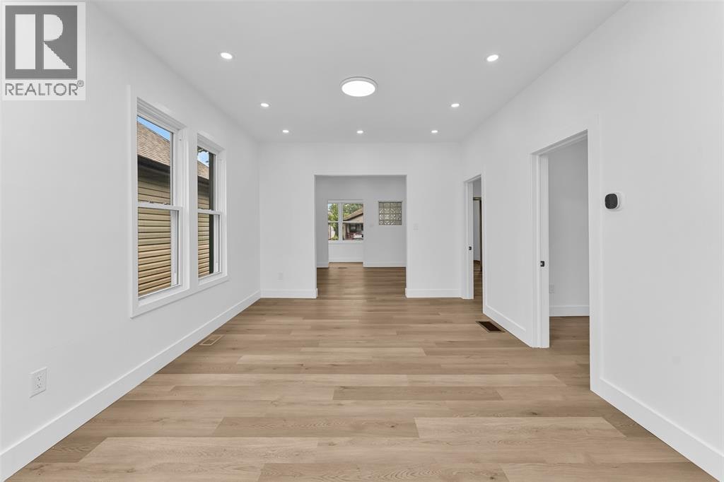 497 Mckay Avenue, Windsor, ON, N9B 1Z7 - 9