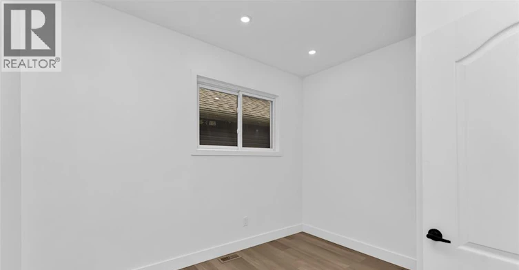 497 Mckay Avenue, Windsor, ON, N9B 1Z7 - 16