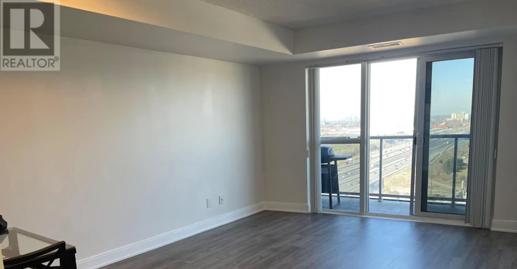 2406-125 Village Green Square, Toronto, ON, M1S 0G3 - 2