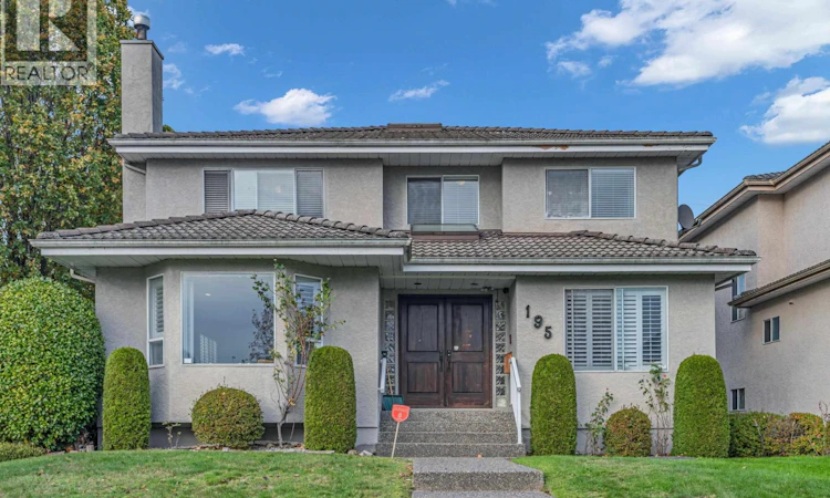 195 W 45th Avenue