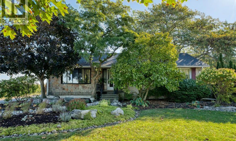 4774 8th Concession Road