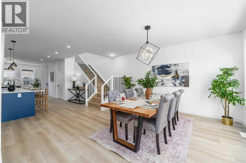 421 Hendon Drive NW, Calgary, AB, T2K 2A1