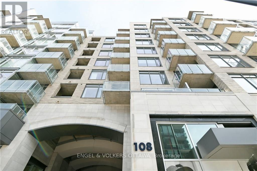 208-108 Richmond Road, Ottawa, ON, K1Z 0B3 - 2