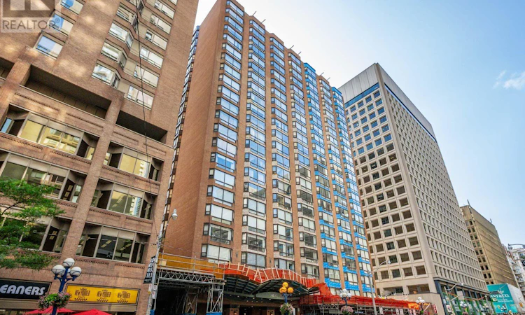 1002-1166 Bay Street
