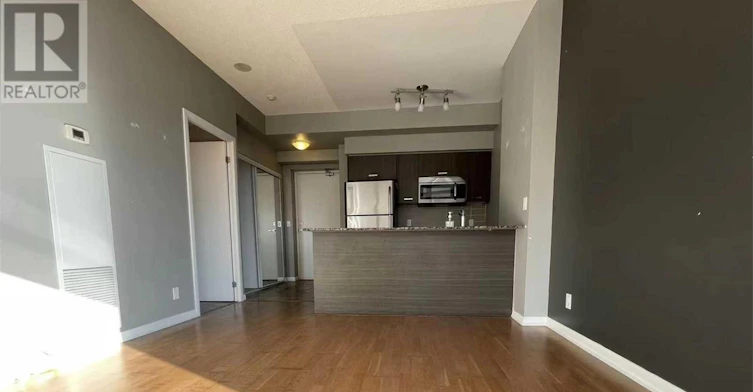 2004-832 Bay Street, Toronto, ON, M5S 1Z6 - 6