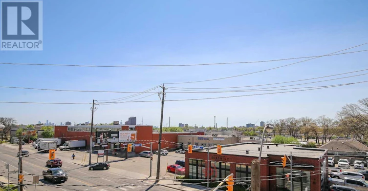 309-2300 St. Clair Avenue W, Toronto, ON, M6N 1K8 - 15