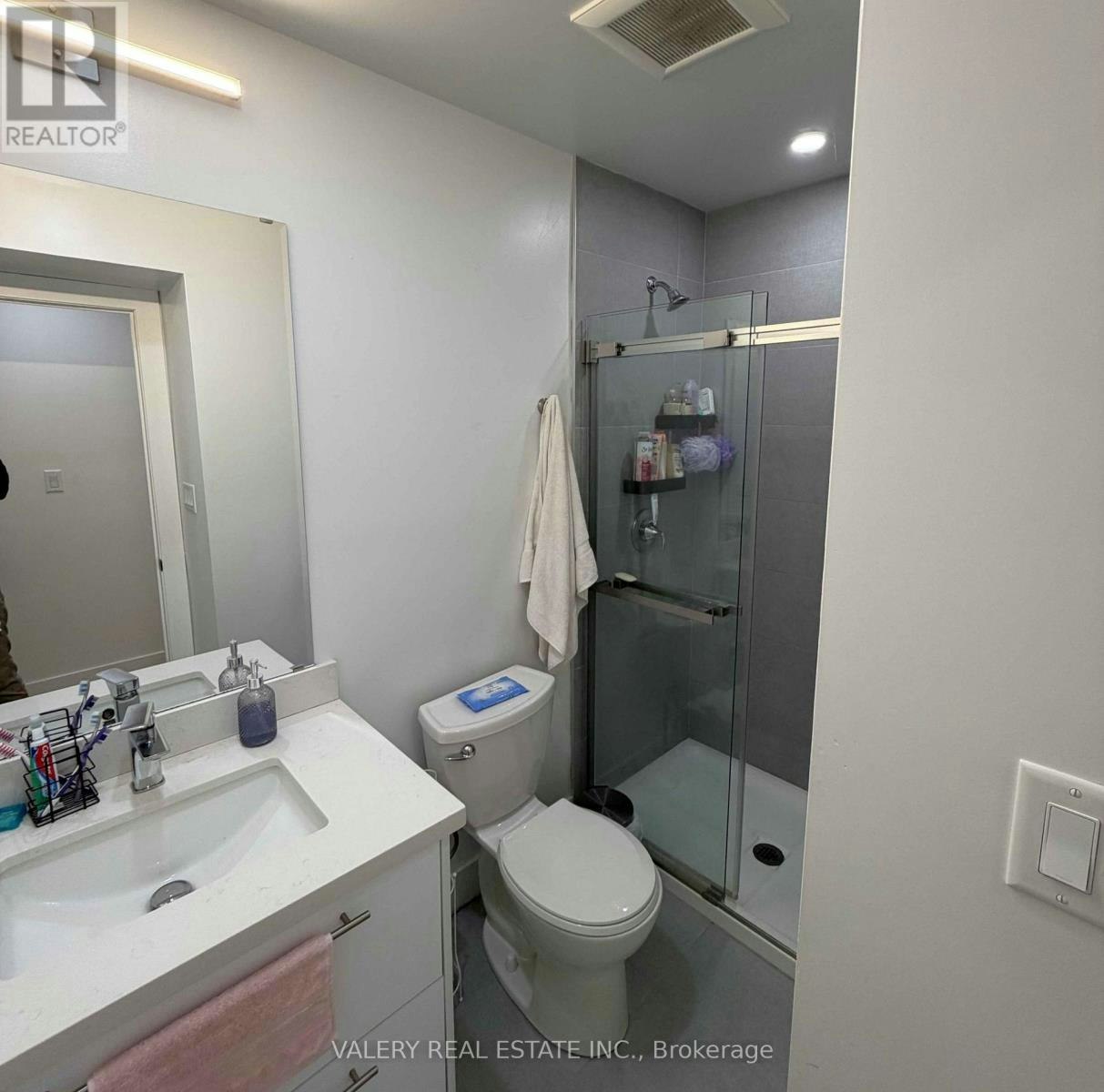 LOWER-1502 Dufferin Street, Toronto, ON, M6H 3L4 - 15