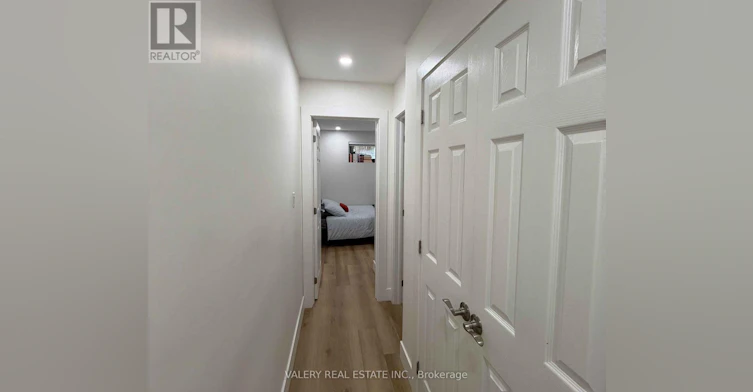 LOWER-1502 Dufferin Street, Toronto, ON, M6H 3L4 - 14