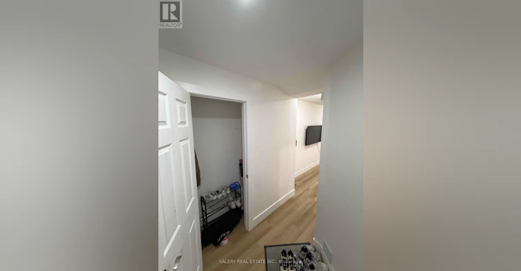 LOWER-1502 Dufferin Street, Toronto, ON, M6H 3L4 - 4