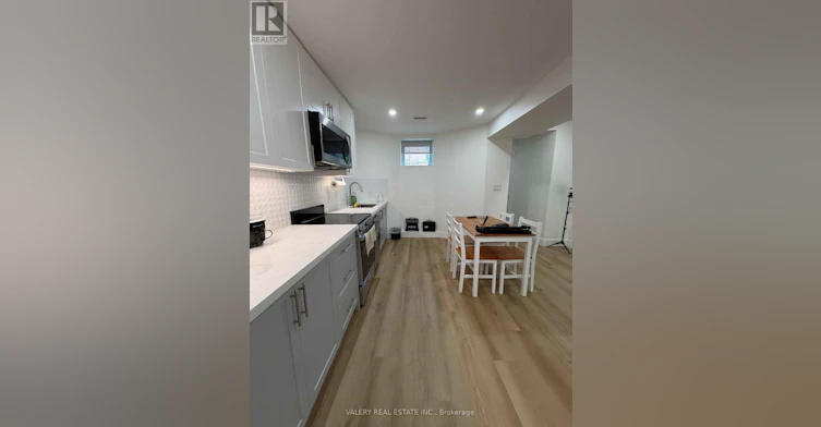 LOWER-1502 Dufferin Street, Toronto, ON, M6H 3L4 - 8