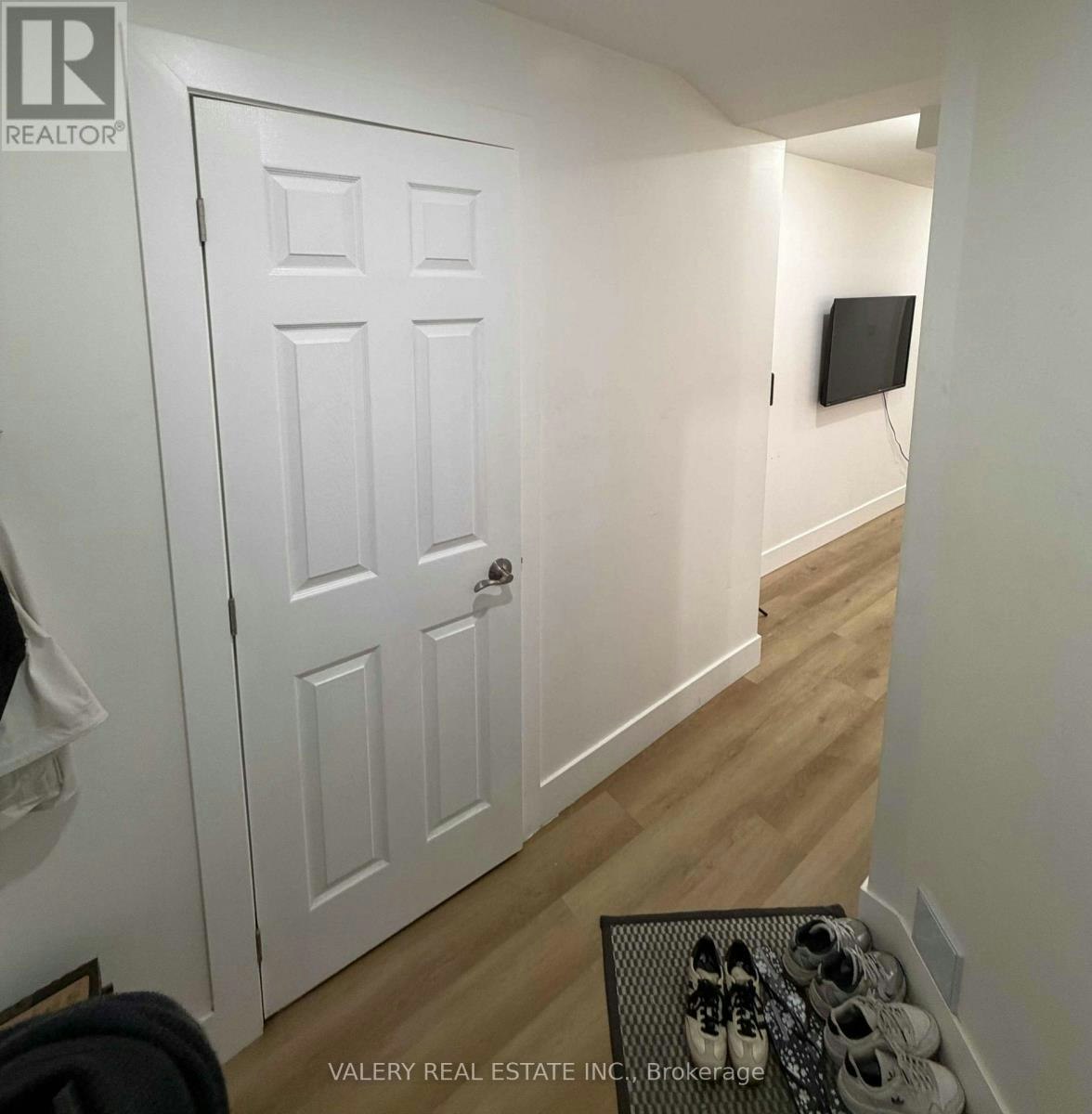 LOWER-1502 Dufferin Street, Toronto, ON, M6H 3L4 - 3
