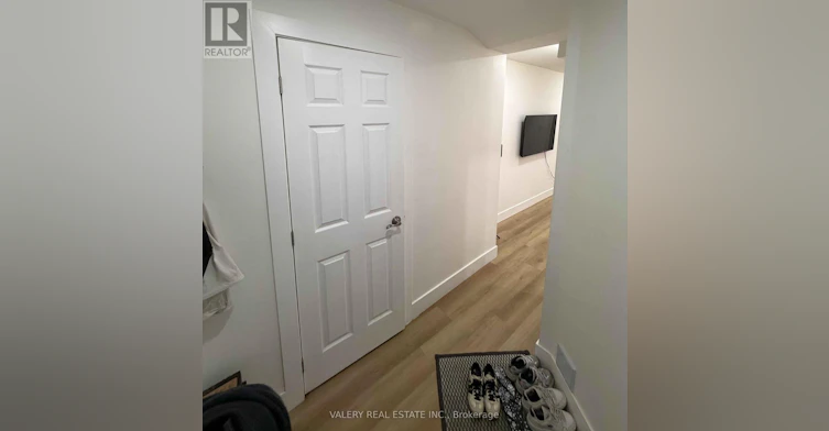 LOWER-1502 Dufferin Street, Toronto, ON, M6H 3L4 - 3